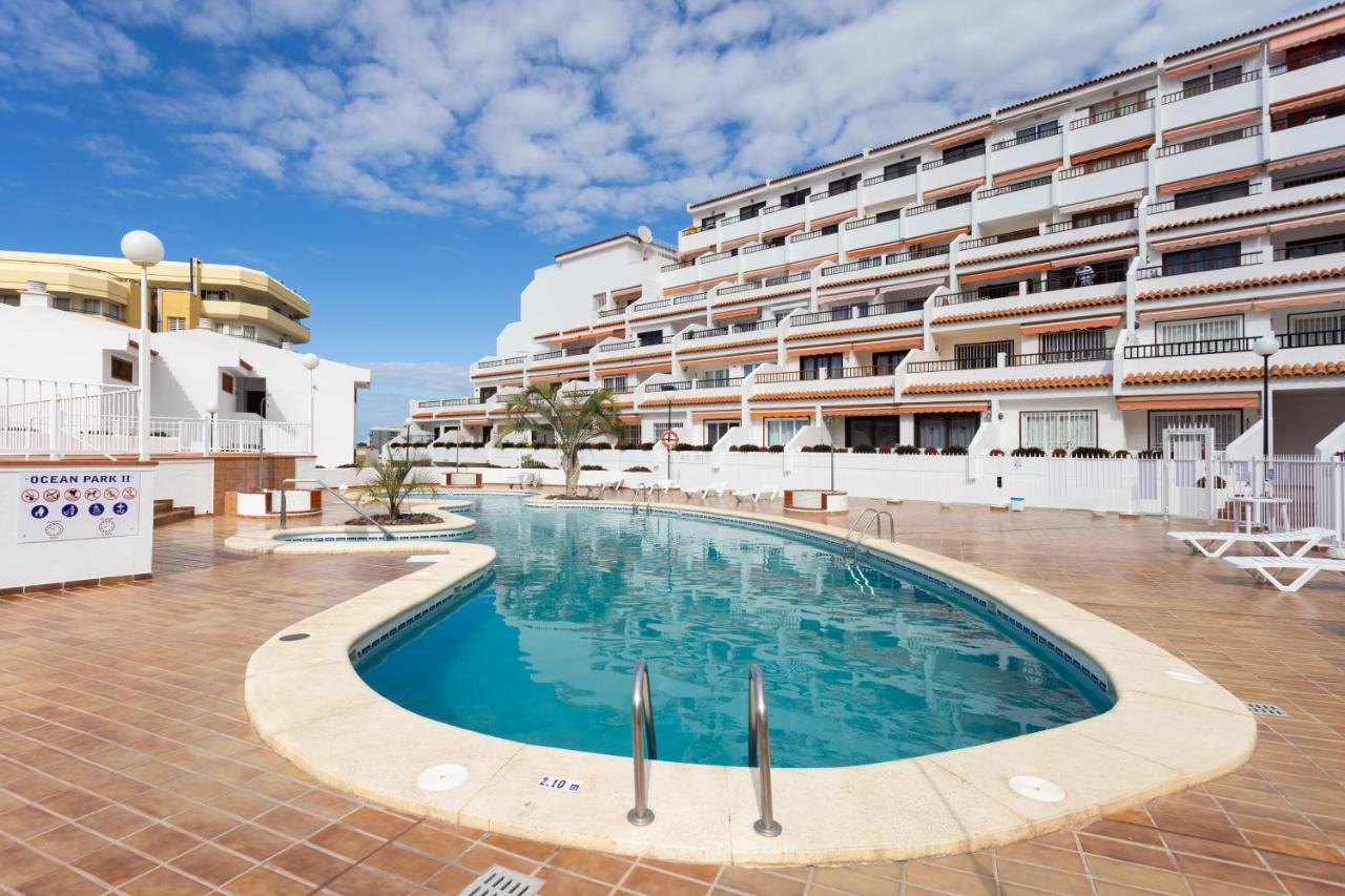 Home2Book Paradise Costa Adeje, Pool Playa Feñabe エクステリア 写真