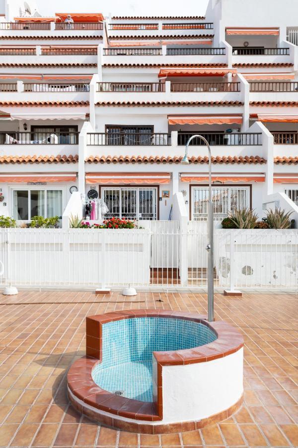 Home2Book Paradise Costa Adeje, Pool Playa Feñabe エクステリア 写真